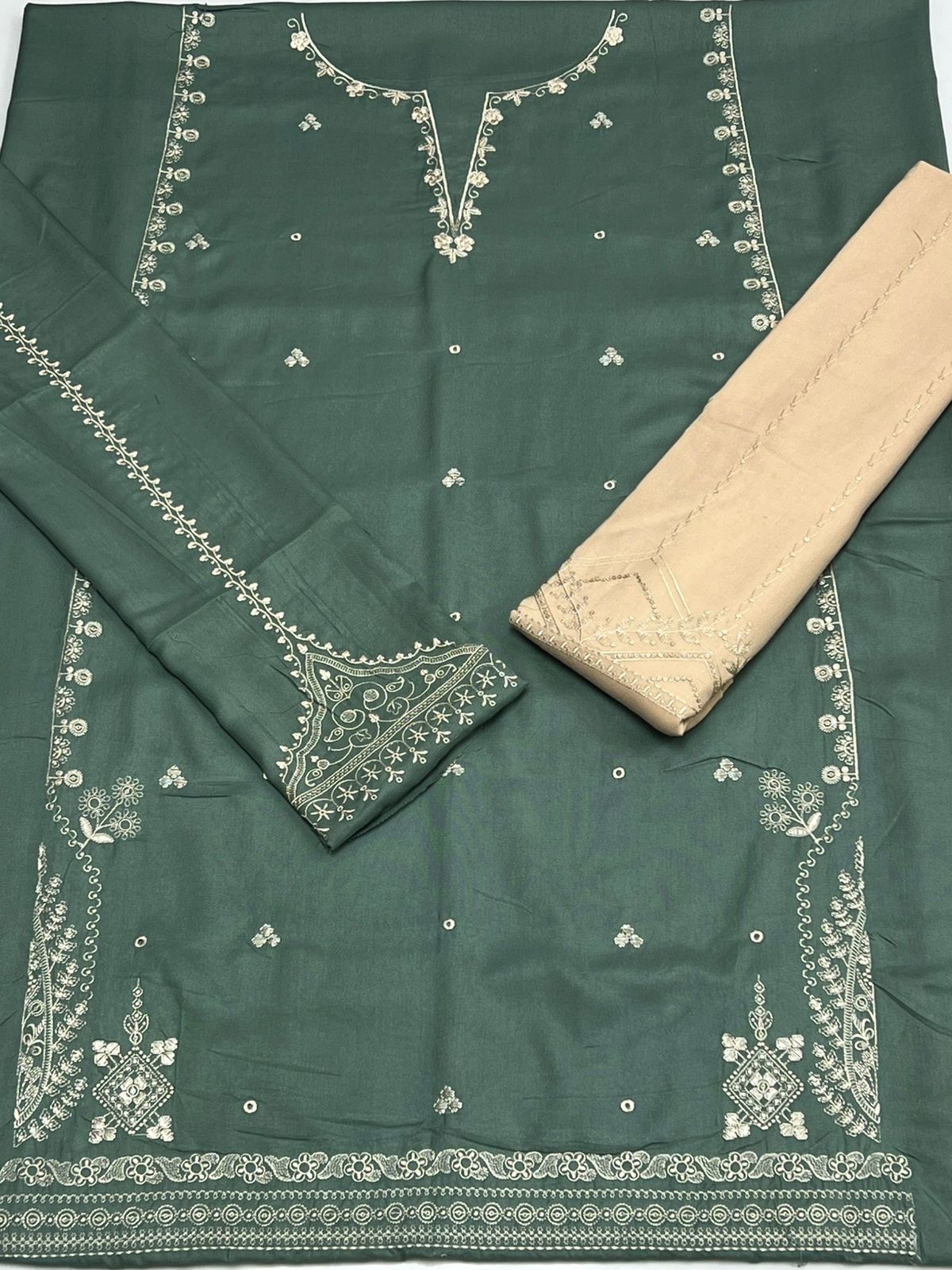 Dhanak 2pc