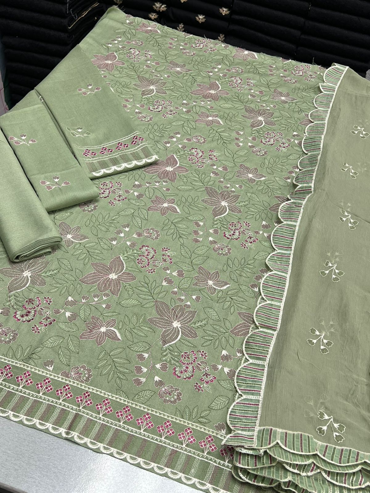 Karandi 3pc