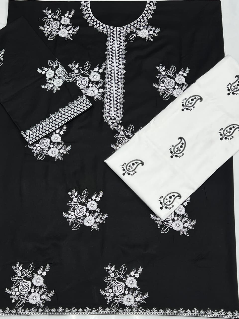 Dhanak 2pc