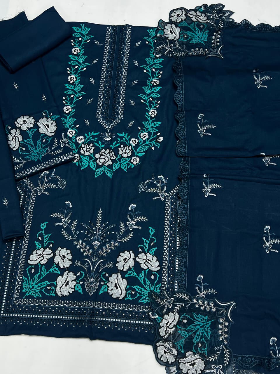 Dhanak 3pc