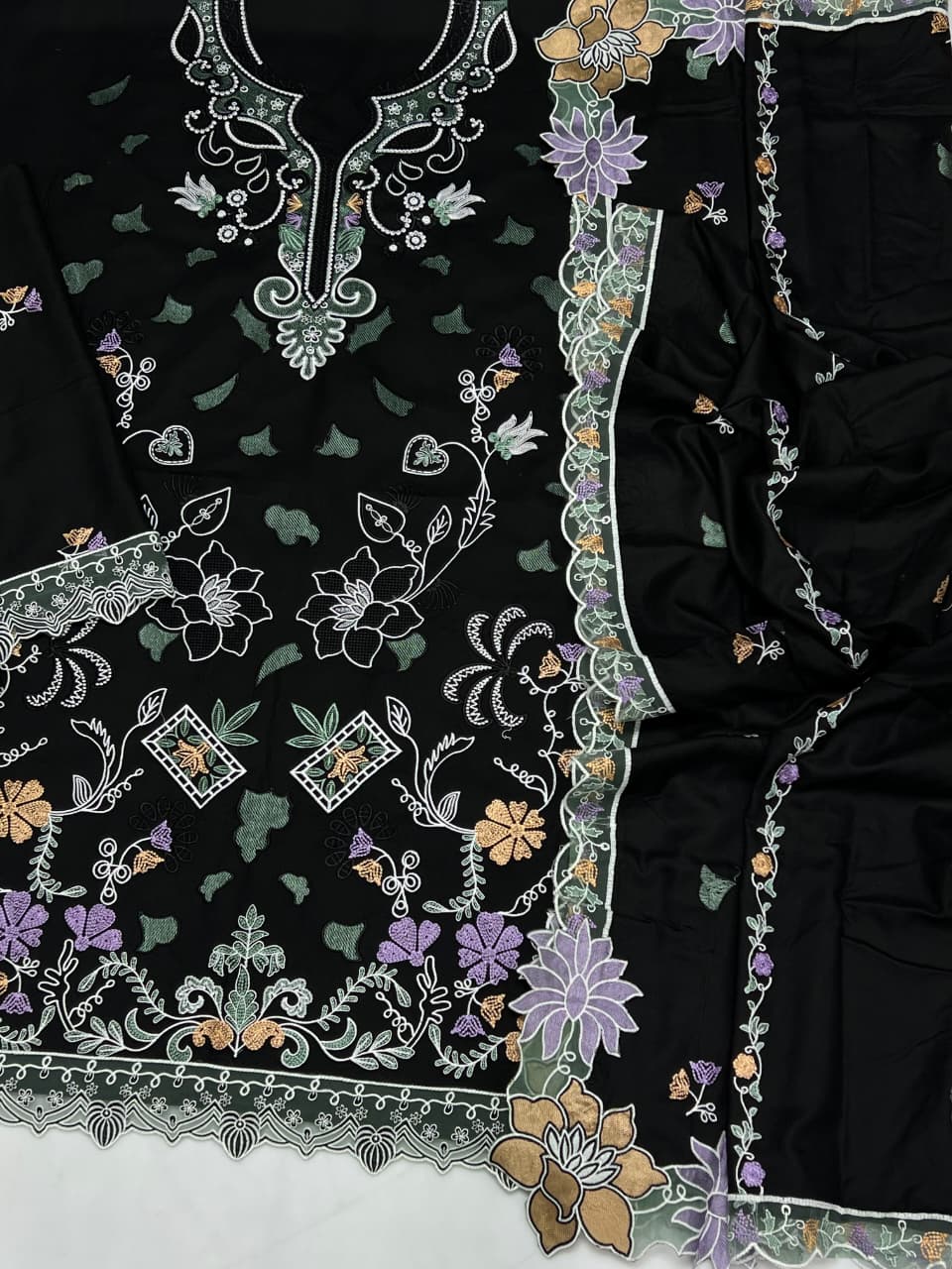 Dhanak 3pc