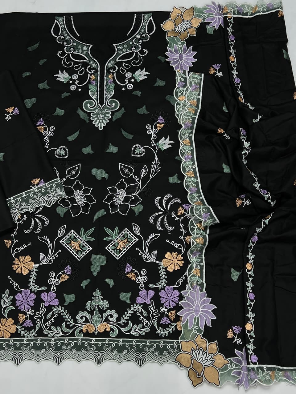 Dhanak 3pc
